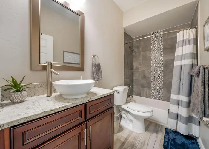 Heated Pool And Hot Tub, 4 Bedroom 3 Ba, *