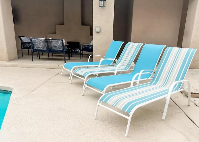 Heated Pool And Hot Tub, 4 Bedroom 3 Ba, *