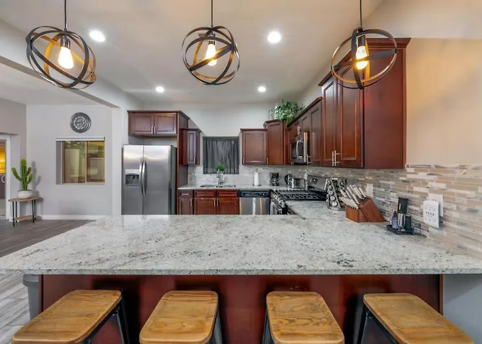 Heated Pool And Hot Tub, 4 Bedroom 3 Ba, * Tucson